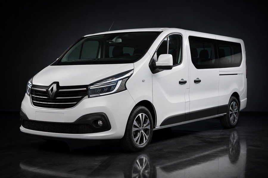 Standard minivan for group transfers